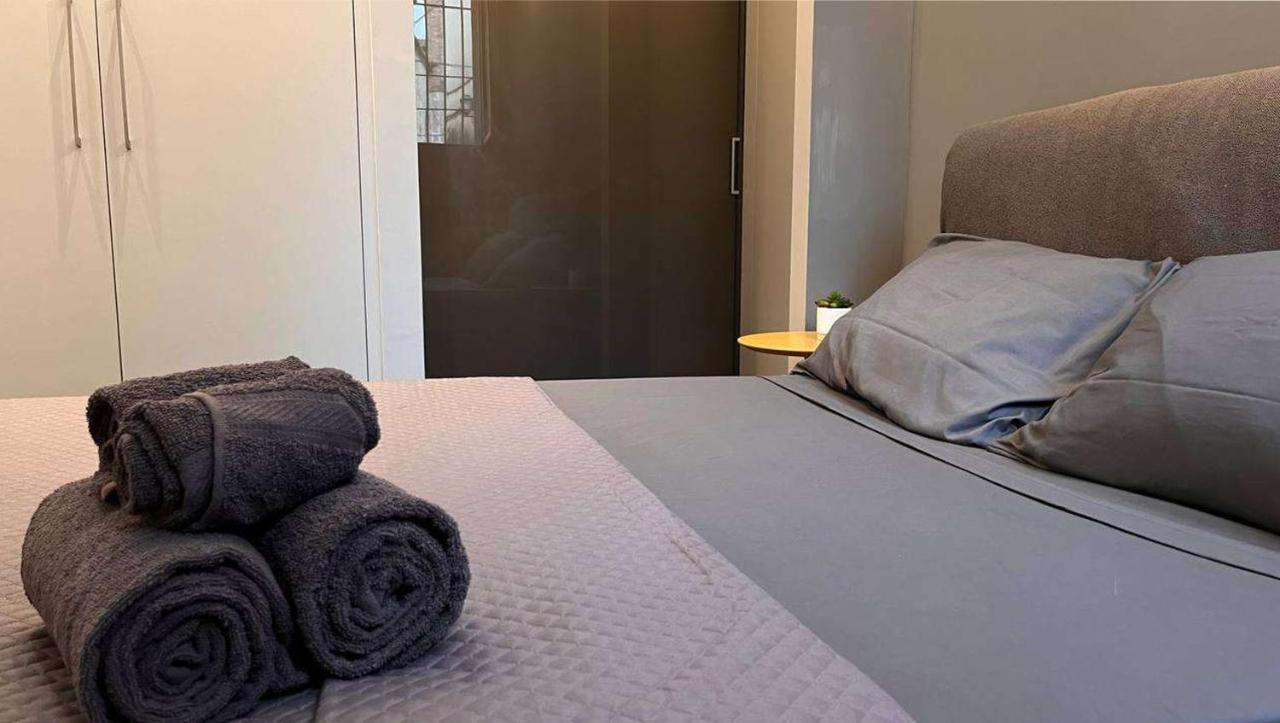 Design Lofts In Historic Center Apartment *